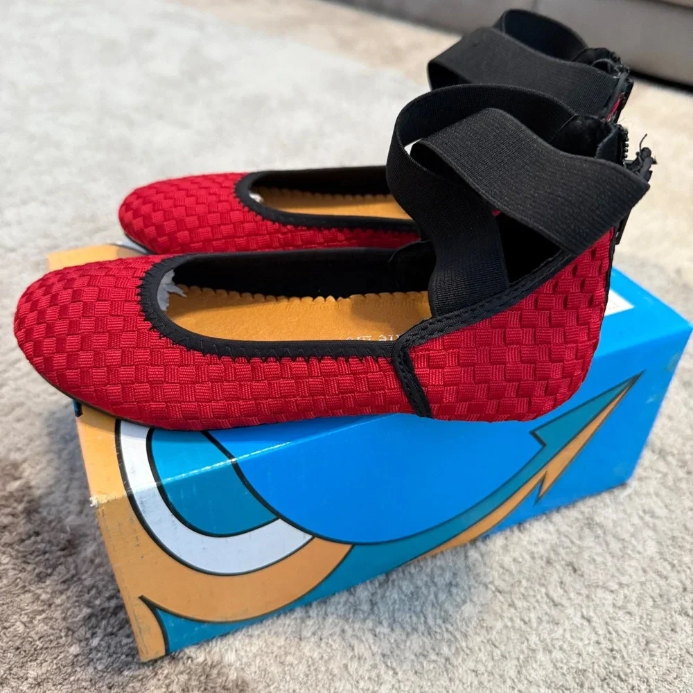 Bernie Mev Kids Red Woven Ballet Flats Black Elastic Ankle Strap Back Zip Kids 1